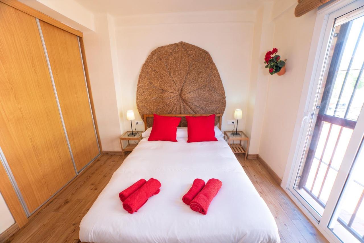 City Center Next To The Beach 2 Bedrooms Apartment Málaga Kültér fotó
